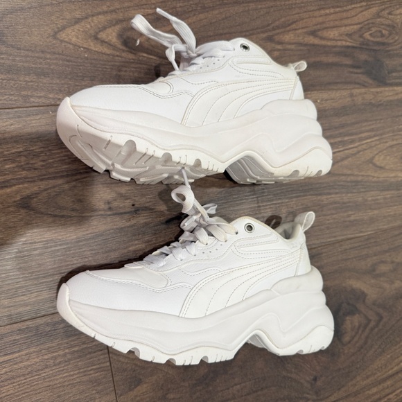 Puma Sneaker - Picture 2 of 9